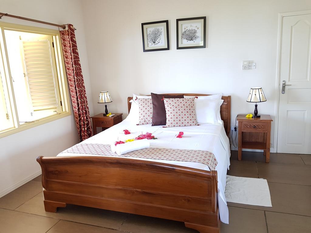 Summer Self Catering Baie Sainte Anne Exterior photo