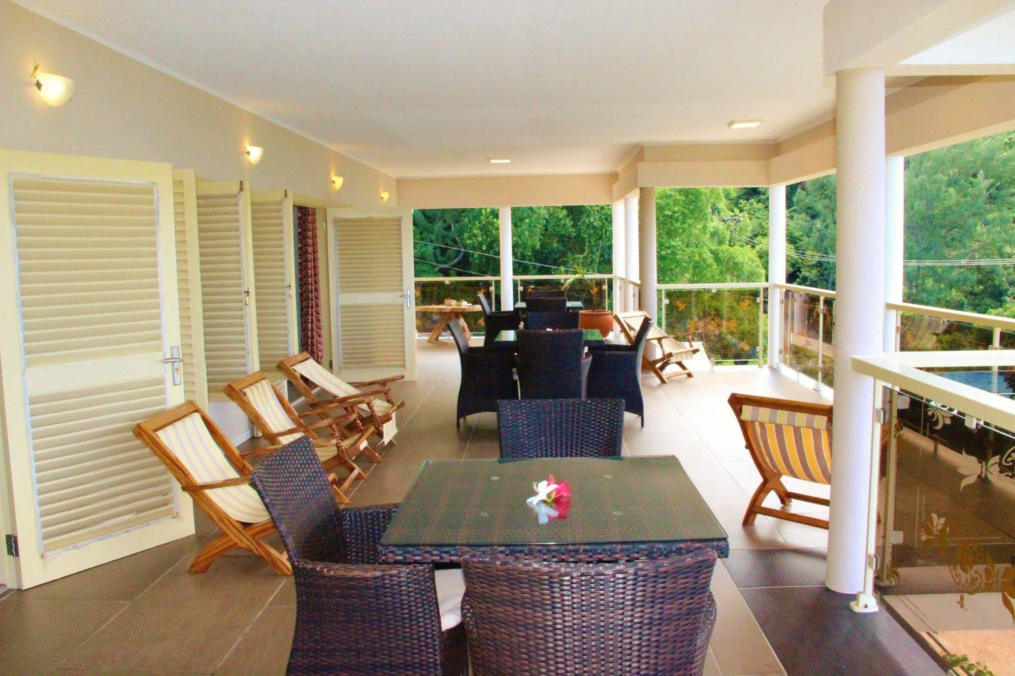 Summer Self Catering Baie Sainte Anne Exterior photo